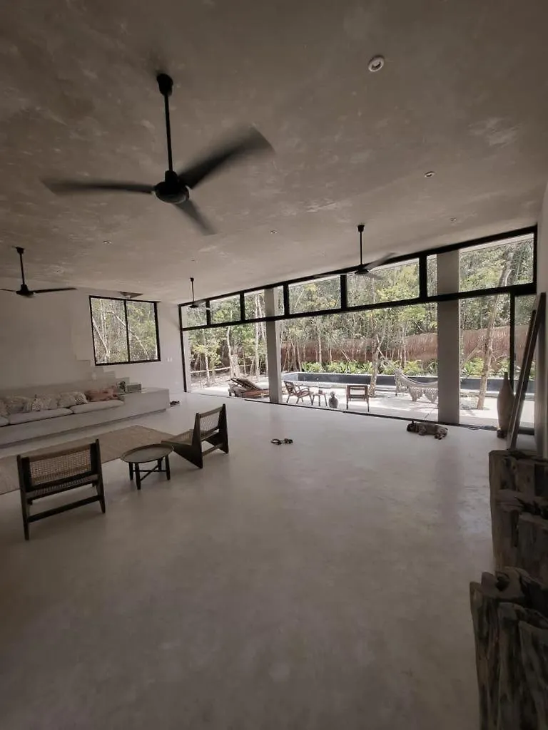 Hermosa Casa Con Piscina Privada Tulum Villa